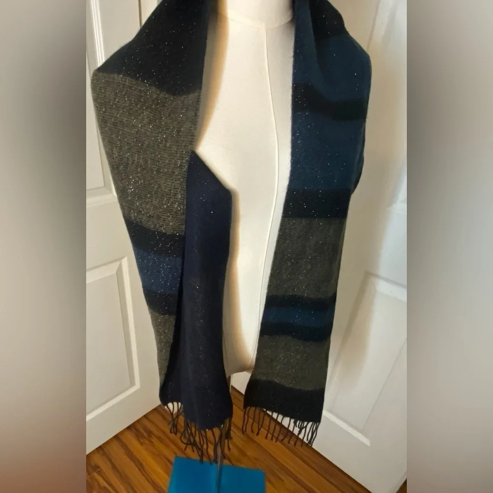Steve Madden Black Metallic Scarf